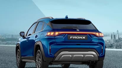 বাজার কাঁপাচ্ছে Maruti Suzuki Fronx গাড়ি, এক ঝলকে দেখে নিন গাড়ির ফিচার্স