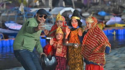 Mahakumbh 2025: Multilingual signages, cultural themes, and art installations delight visitors