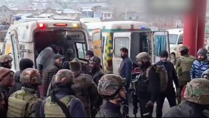 സൈനിക വാഹനം താഴ്ചയിലേക്ക് മറിഞ്ഞു; 2 സൈനികർക്ക് വീരമൃത്യു, മൂന്ന് സൈനികർക്ക് പരുക്ക്; അപകടം കശ്മീരിൽ