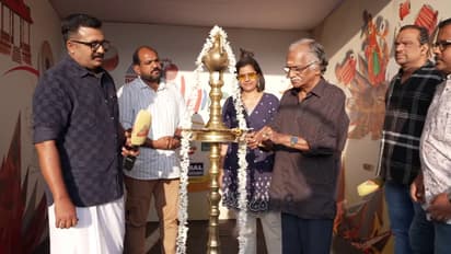 കൗമാര കലോത്സവത്തിന് ആവേശ തുടക്കം; ഏഷ്യാനെറ്റ് ന്യൂസിൻ്റെ പവലിയൻ തയ്യാർ; ഭക്ഷണം വിളമ്പി മന്ത്രി ബാലഗോപാൽ