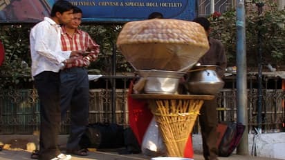 पानीपुरी विक्रेत्याच्या ४० लाखांच्या कमाईने धक्का, GST नोटीस बजावली