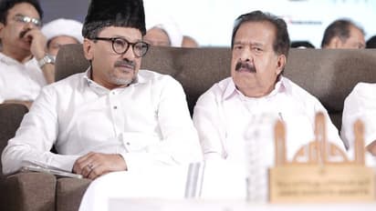 ചെന്നിത്തലയെ പുകഴ്ത്തി പാണക്കാട് സാദിഖലി തങ്ങള്‍,  ജാമിയ സമ്മേളനത്തിലെ  ഫാസിസത്തിനെതിരായ പ്രസംഗത്തിന് പ്രശംസ 