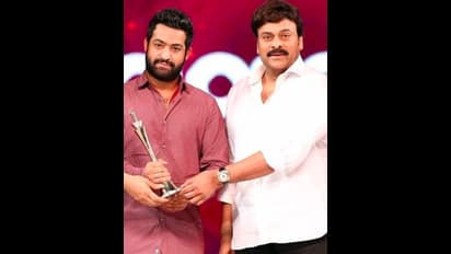 ఆ టైంలోనే చిరంజీవితో మల్టీస్టారర్ కి ఒప్పుకున్న జూ.ఎన్టీఆర్..ఇద్దరు వీరుల చరిత్రతో మైండ్ బ్లోయింగ్ కథ, కానీ 