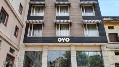 അവിവാഹിതരായ പങ്കാളികളെ വിലക്കി ഒയോ റൂംസ്; ബന്ധം തെളിയിക്കുന്ന രേഖകള് ഹാജരാക്കണം