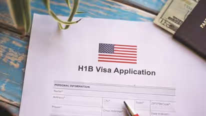 New US immigration order: H-1B, Green Card holders in US must carry documents always