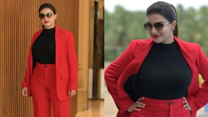 'മുഖം മൂടികൾ പൊളിഞ്ഞു വീഴണം, ഇതാണ് പെൺപോരാട്ടം'; ഹ​ണി റോസിന് വൻ പിന്തുണ, എങ്ങും പ്രശംസാപ്രവാഹം