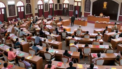 വിറ്റത് 23698 ടിക്കറ്റുകള്‍, നേടിയ കളക്ഷൻ തുക കേട്ട് ഞെട്ടി സീനിയേഴ്‍സും