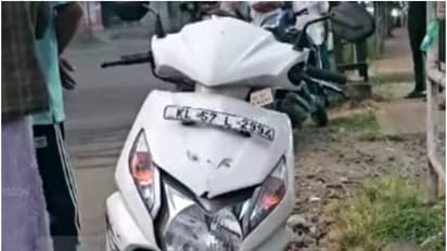 പുലര്ച്ചെ യോഗ ക്ലാസിന് പോകുന്നതിനിടെ സ്കൂട്ടറിൽ പിക്കപ്പ് ലോറിയിടിച്ചു; നഴ്സായ യുവതിക്ക് പരിക്ക്