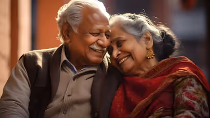 पति या पत्नी, किसकी मौत होगी पहले? जानिए कैसे करें हिसाब