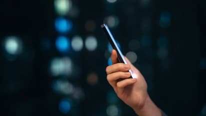 ആ പരിപ്പ് ഇവിടെ വേവില്ല മോനേ വിളിച്ച ആള് മാറിപ്പോയി; യുവതിയുടെ മറുപടി കേട്ട് കണ്ടംവഴി ഓടി തട്ടിപ്പുകാർ 