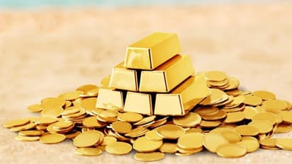 Gold Rate Today: പിടിച്ചുകെട്ടാനാകുന്നില്ലേ.., വീണ്ടും റെക്കോർഡിട്ട് സ്വർണവില