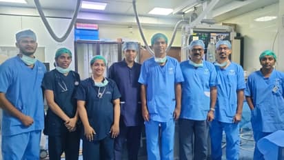 മലപ്പുറത്തെ 25കാരൻ വന്നത് സംസാര ശേഷി നഷ്ടമായി, വശം തളർന്ന്; തലയോട്ടി തുറക്കാതെ ബ്രെയിന് എവിഎം ചികിത്സയിൽ രക്ഷ