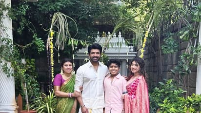 சேலை கட்டி அழகில் ஹீரோயின்களை மிஞ்சிய அருண் விஜய் மகள் பூர்வி; பொங்கல் கொண்டாட்ட போட்டோஸ்!