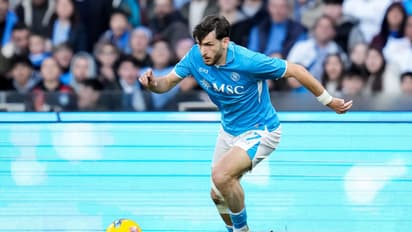 ‘It's a dream to be here’: Napoli star Khvicha Kvaratskhelia joins PSG on 4-year contract