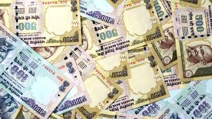 പണിക്ക് പോയില്ലെങ്കിലും ജീവിക്കാം, എന്നാലും പോവും, 80 കോടി ലോട്ടറിയടിച്ച യുവാവ്