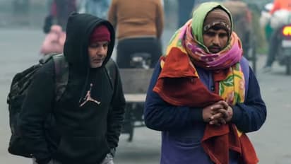 Weather LATEST update: Met office predicts rain, rise in temperature, snowfall for THESE places; Check