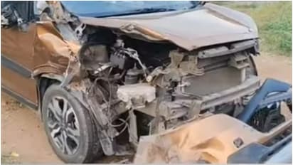 വിതുരയിൽ സ്കൂളിൽ നിന്ന് മടങ്ങവേ വിദ്യാർഥികളെ പിന്നിൽ നിന്നെത്തിയ കാർ ഇടിച്ചിട്ടു, ഡ്രൈവർ ഉറങ്ങിയതോ അപകട കാരണം?