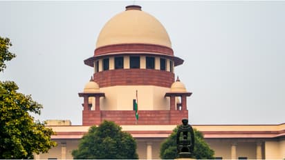 'ഭാഷ മതമല്ല, ഉറുദു ഹിന്ദിയും മറാത്തിയും പോലെ ഇന്തോ-ആര്യൻ ഭാഷ'; ഉറുദു സൈൻ ബോർഡിനെതിരായ ഹർജി തള്ളി സുപ്രീംകോടതി