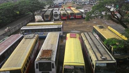 ജീവനക്കാർക്കും പെൻഷൻകാർക്കും ഇതാ സന്തോഷ വാർത്ത, കെഎസ്ആർടിസിക്ക് 102.62 കോടിയുടെ സഹായം അനുവദിച്ച് ധനവകുപ്പ്