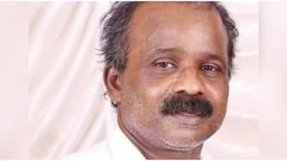 തൃശൂരിൽ സിപിഎം നേതാവിന് പോത്തിന്റെ കുത്തേറ്റു; ആശുപത്രിയിൽ പ്രവേശിപ്പിച്ചു