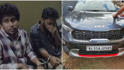 മാഫിയ സംഘത്തിലെ കണ്ണികളെന്ന് പൊലീസ്; കാറിൽ നടത്തിയ പരിശോധനയിൽ 15 കിലോ കഞ്ചാവുമായി രണ്ടു യുവാക്കൾ അറസ്റ്റിൽ