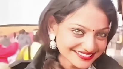 Monalisa : అందం అమ్మాయైతే ఇలాగే వుంటుందేమో! ఈ పిల్లికళ్ళ ముద్దుగుమ్మ స్వస్థలం, ఇతర డిటెయిల్స్