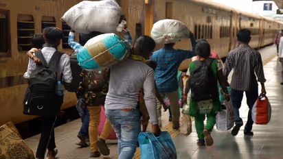 அனைத்து பள்ளிகளுக்கு பறந்த முக்கிய சுற்றறிக்கை! பள்ளி கல்வித்துறை இயக்குநர் அதிரடி!