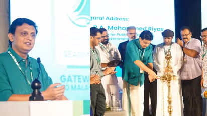 ആറുവരിപ്പാത ഈ വര്ഷം ഡിസംബറില് പൂര്ത്തിയാകും, പിന്നെ ടൂറിസം രംഗത്ത് വൻ കുതിച്ചുചാട്ടമുണ്ടാകുമെന്ന് മന്ത്രി