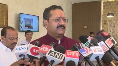 'ഗാന്ധി വധം ആസൂത്രണം ചെയ്തത് നെഹ്റുവെന്ന് സംശയം'; നുണ നിറഞ്ഞ വിവാദ പരാമർശവുമായി കർണാടക ബിജെപി എംഎൽഎ