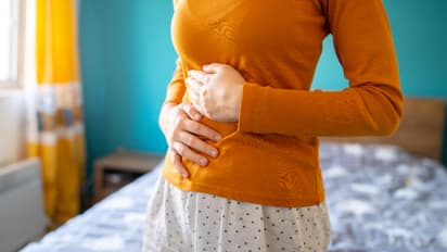 മലബന്ധത്തെ തടയാന് സഹായിക്കുന്ന എട്ട് ഭക്ഷണങ്ങള്