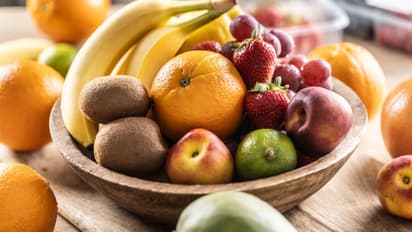 പ്രോട്ടീന്‍ ലഭിക്കാന്‍ ഡയറ്റില്‍ ഉള്‍പ്പെടുത്തേണ്ട എട്ട് പഴങ്ങള്‍