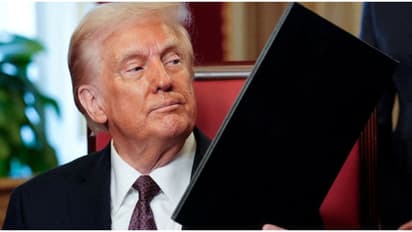 അധികാരമേറ്റതിന് പിന്നാലെ ട്രംപിൻ്റെ നീക്കം; ലോകമാകെ ചലനങ്ങൾ സൃഷ്ടിക്കുന്ന അതിപ്രധാന ഉത്തരവുകളിൽ ഒപ്പിട്ടു