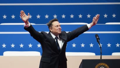 ആഴ്ചയില്‍ 120 മണിക്കൂര്‍ ജോലി ചെയ്യണമെന്ന് ഇലോണ്‍ മസ്ക്; നിയമവിരുദ്ധമെന്ന് സോഷ്യല്‍ മീഡിയ