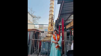 ತೆಲಂಗಾಣದ ಬಾಲಾಜಿ ದೇಗುಲಕ್ಕೆ ಪ್ರಿಯಾಂಕಾ ಚೋಪ್ರಾ ಭೇಟಿ: ಹೊಸ ಅಧ್ಯಾಯ ಆರಂಭವಾಗಿದೆ ಎಂದಿದ್ಯಾಕೆ?