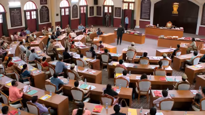 നഷ്‍ടം 100 കോടിയിലേറെ, ഒടുവില്‍ ഒടിടിയിലേക്ക്, അഭിപ്രായം മാറുമോ ആ വമ്പൻ ചിത്രത്തിന്റെ?, അപ്‍ഡേറ്റ്