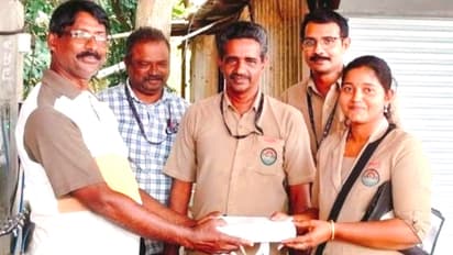 പണവും എടിഎം കാര്‍ഡും ചെക്ക് ലീഫും അടക്കം കെഎസ്ആര്‍ടിസി ബസിൽ മറന്നുവച്ചു; ഉടമസ്ഥനെ കണ്ടെത്തി നല്‍കി ജീവനക്കാര്‍