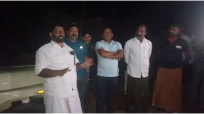 പഞ്ചാരക്കൊല്ലിയ്ക്ക് പുറമെ വൈത്തിരിയിലും കടുവയെ കണ്ടെന്ന് നാട്ടുകാർ; വനംവകുപ്പ് ഉദ്യോഗസ്ഥർ സ്ഥലത്ത്, പ്രതിഷേധം