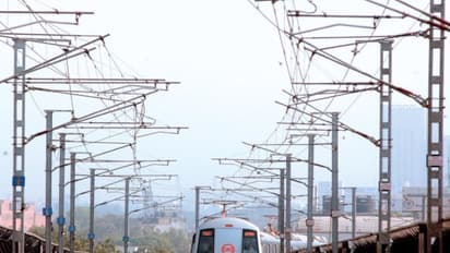 Republic Day parade 2025: Delhi Metro to begin train services at 3 am on January 26; check advisory