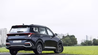 കിയ കാരൻസ് ഫെയ്സ്ലിഫ്റ്റ്; പുതിയ രൂപം, സവിശേഷതകൾ