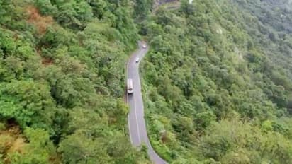 കുട്ടിക്കാനത്തിനടുത്ത് ബൈക്ക് യാത്രികനെ പിക്കപ്പ് ഇടിപ്പിച്ച് നിര്ത്താതെ പോയി; തമിഴ്നാട് സ്വദേശി പിടിയിൽ