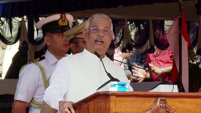 കേരളത്തെയും മുഖ്യമന്ത്രിയെയും പുകഴ്ത്തി ഗവർണർ രാജേന്ദ്ര അർലേകർ; 'മലയാളികൾ സിംഹങ്ങൾ, ഇനിയും മുന്നേറണം'