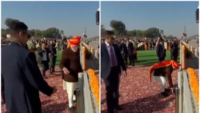 'Leader by example': PM Modi picks up waste at Kartavya Path on 76th Republic Day, wins hearts (WATCH)