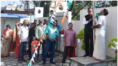 തദേശ തെരഞ്ഞെടുപ്പിൽ 100 ശതമാനം വോട്ടർപങ്കാളിത്തം ഉറപ്പാക്കാനായി പരിശ്രമിക്കാം: സംസ്ഥാന തെരഞ്ഞെടുപ്പ് കമ്മീഷണർ