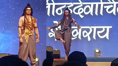 মহাকুম্ভে শিবের সাত রূপের মনোমুগ্ধকর ফ্যাশন শো! আপ্লুত হয়ে পড়ল ভক্তরা