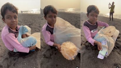 ಹಪ್ಪಳ ಮಾರುವ ಹುಡುಗನಿಗೆ ₹500 ಕೊಟ್ಟ ಯೂಟ್ಯೂಬರ್; 'ನಾನು ವ್ಯಾಪಾರಿ, ಭಿಕ್ಷುಕನಲ್ಲ' ಎಂದ ಸ್ವಾಭಿಮಾನಿ ಬಾಲಕ!