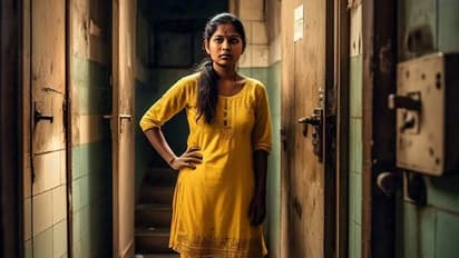 ಪ್ರೀತಿಸಿ ಮದುವೆಯಾದ ಗಂಡನನ್ನು ಟಾಯ್ಲೆಟ್‌ನಲ್ಲಿ ಕೂಡಿಹಾಕಿ ಮಾಡಬಾರದ ಕೆಲಸ ಮಾಡಿದ ಹೆಂಡತಿ!