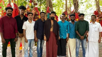 ചക്കുളത്തുകാവിലെ പൂക്കാവടിസംഘം ചൈനയിലേക്ക്; മക്കാവു നഗരത്തിൽ കാർണിവലിൽ ചുവടുവയ്ക്കും