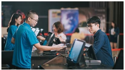 ശമ്പളത്തിന് പകരം വൗച്ചറുകൾ; ചൈനയില് നിന്നും ഒരു തൊഴിലാളി വിരുദ്ധ വാർത്ത കൂടി