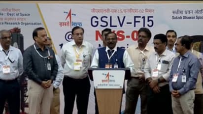 ആദ്യ ദൗത്യം വിജയമാക്കി പുതിയ ഇസ്രൊ ചെയര്‍മാന്‍; നൂറാം വിക്ഷേപണം നിയന്ത്രിച്ചത് മലയാളിയായ തോമസ് കുര്യൻ