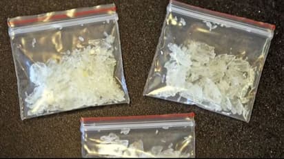 കുവൈത്തിൽ ക്രിസ്റ്റൽ മെത്തുമായി രണ്ടുപേർ പിടിയിൽ